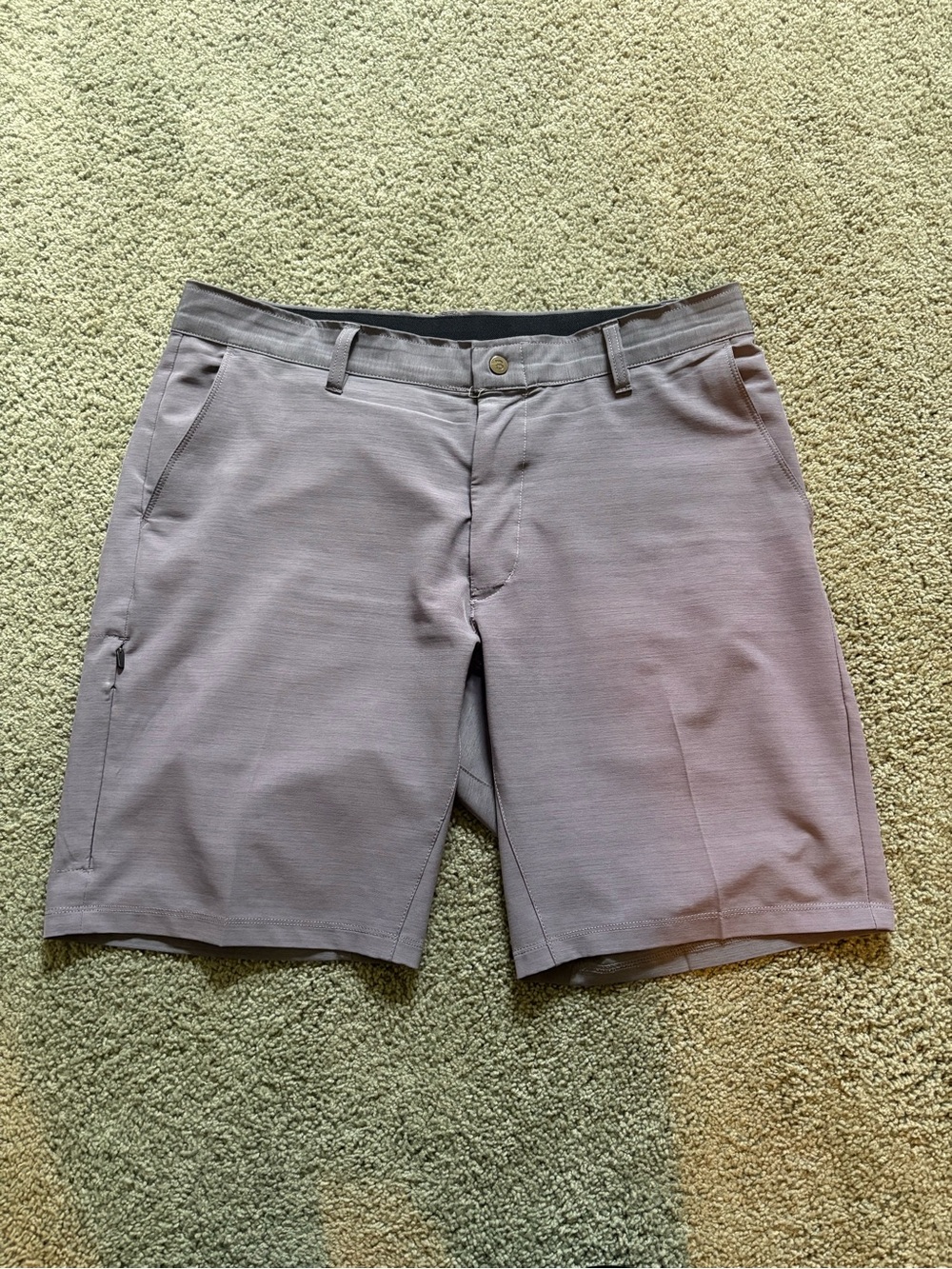 BYLT Premium Basics Kinetic Shorts Mens Size XL Perfomance Athletic Gray Pockets